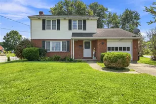 105 Olive Dr, Level Green, PA 15085 - Photo 1