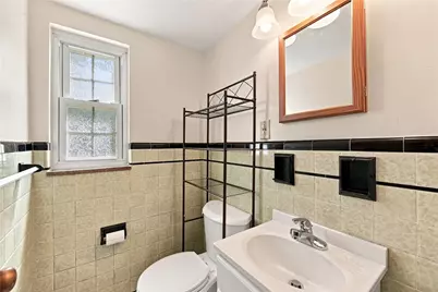 105.5 Olive Dr, Level Green, PA 15085 - Photo 13