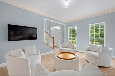 8604 Christine Court, South Fayette, PA 15017 - Photo 5