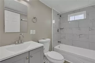 719 Grove St, Aliquippa, PA 15001 - Photo 13