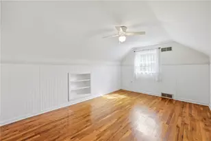 17 W Oakwood Way, Neshannock Township, PA 16105 - Photo 23