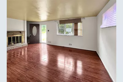 1206 Irene Ln, Pittsburgh, PA 15236 - Photo 3