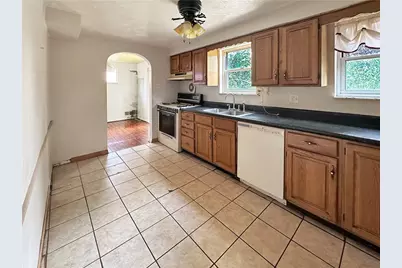 1206 Irene Ln, Pittsburgh, PA 15236 - Photo 7