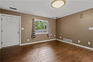 530 Spruce Run Rd, Pittsburgh, PA 15202 - Photo 7