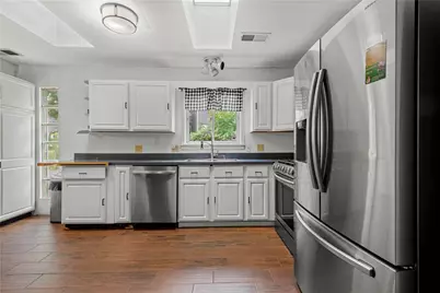 530 Spruce Run Rd, Pittsburgh, PA 15202 - Photo 3