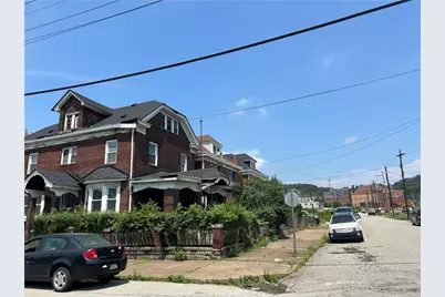 101 8th St, Braddock, PA 15104 - Photo 3