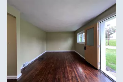304 Auburn St, Pittsburgh, PA 15235 - Photo 3
