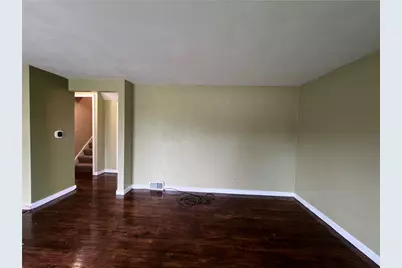 304 Auburn St, Pittsburgh, PA 15235 - Photo 9