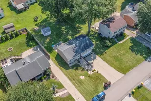 127 W Fair Meadows Dr, North Strabane, PA 15317 - Photo 17