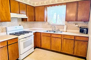824 6th St, Verona, PA 15147 - Photo 5