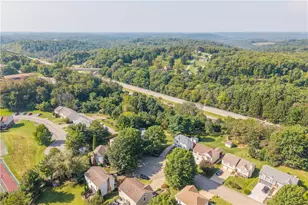 4020 Hancock Dr, Hopewell Township, PA 15001 - Photo 29