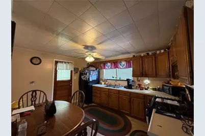 58 Berry Avenue, East Bethlehem, PA 15322 - Photo 9