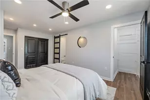 4542 Friendship Ave, Pittsburgh, PA 15224 - Photo 11