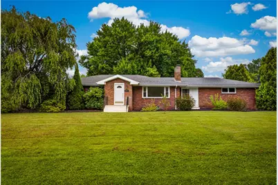 219 Mission Meade Dr, Neshannock Township, PA 16105 - Photo 1