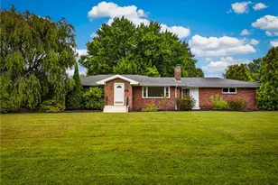 219 Mission Meade Dr, Neshannock Township, PA 16105 - Photo 1