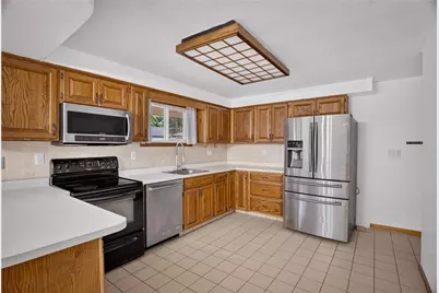 219 Mission Meade Dr, Neshannock Township, PA 16105 - Photo 15