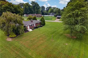219 Mission Meade Dr, Neshannock Township, PA 16105 - Photo 47