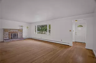 219 Mission Meade Dr, Neshannock Township, PA 16105 - Photo 7