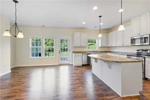 135 Mews Ln, Cranberry Township, PA 16066 - Photo 13