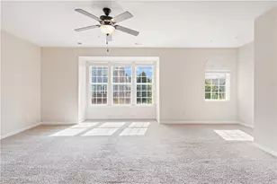 135 Mews Ln, Cranberry Township, PA 16066 - Photo 9