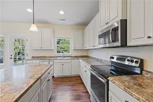 135 Mews Ln, Cranberry Township, PA 16066 - Photo 17