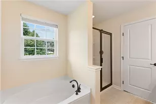135 Mews Ln, Cranberry Township, PA 16066 - Photo 23