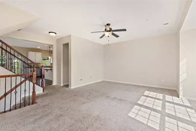 135 Mews Lane, Cranberry Township, PA 16066 - Photo 11
