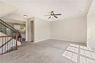 135 Mews Ln, Cranberry Township, PA 16066 - Photo 11