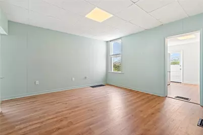 702 E 19th Ave, Munhall, PA 15120 - Photo 11
