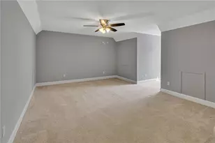 121 Spring Blossom Cir, Chippewa Township, PA 15010 - Photo 23