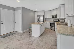 121 Spring Blossom Cir, Chippewa Township, PA 15010 - Photo 7