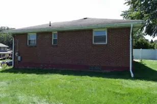 212 Scott St, Speers Boro, PA 15022 - Photo 7