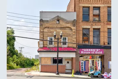 372 E Washington St, New Castle, PA 16101 - Photo 1