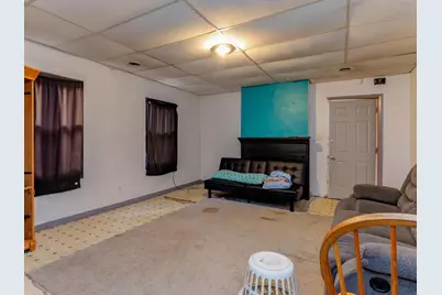 372 E Washington St, New Castle, PA 16101 - Photo 11