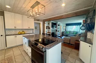 217 Pennsylvania Ave, Zelienople, PA 16063 - Photo 15