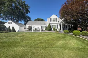 217 Pennsylvania Ave, Zelienople, PA 16063 - Photo 5