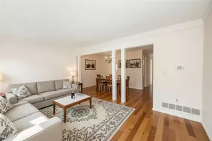 224 Georgetowne Village, White Township, PA 15701 - Photo 13