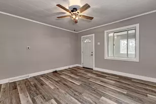 242 Olive St, Hempfield Township, PA 15639 - Photo 7