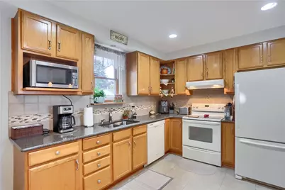 2503 Highland Ave, New Castle, PA 16105 - Photo 13