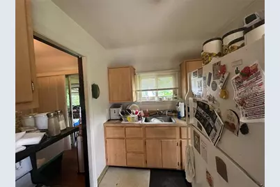 2197 Village Dr, Pittsburgh, PA 15221 - Photo 15