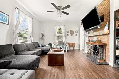 222 Hastings Ave, Oakdale, PA 15071 - Photo 5