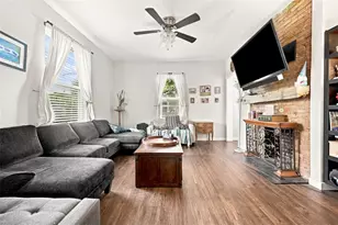 222 Hastings Ave, Oakdale, PA 15071 - Photo 5