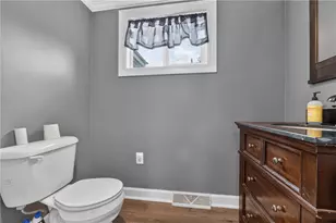 424 Pershing Ave, Houston, PA 15342 - Photo 15