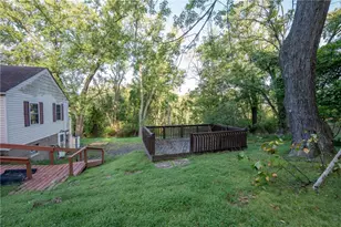 765 Pellis Rd, Hempfield Township, PA 15601 - Photo 21