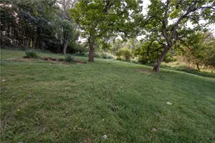 765 Pellis Rd, Hempfield Township, PA 15601 - Photo 23
