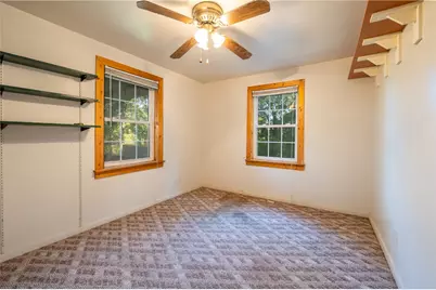 765 Pellis Rd, Hempfield Township, PA 15601 - Photo 13