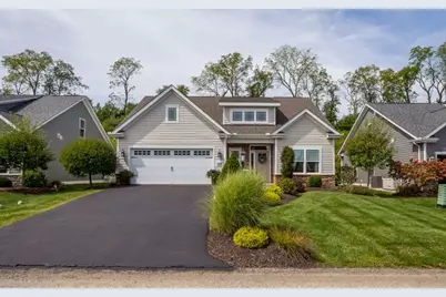 124 Summer Ln, Mt Pleasant Twp, PA 15057 - Photo 1