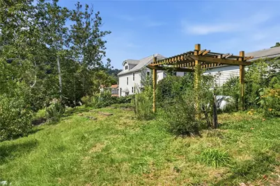 900 9th Ave, Beaver Falls, PA 15010 - Photo 7