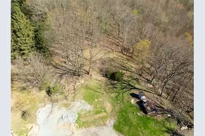 221 Malvina Ln, Unity Township, PA 15650 - Photo 9