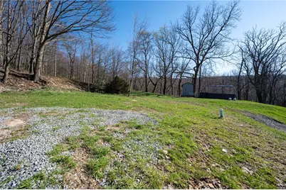 221 Malvina Ln, Unity Township, PA 15650 - Photo 3